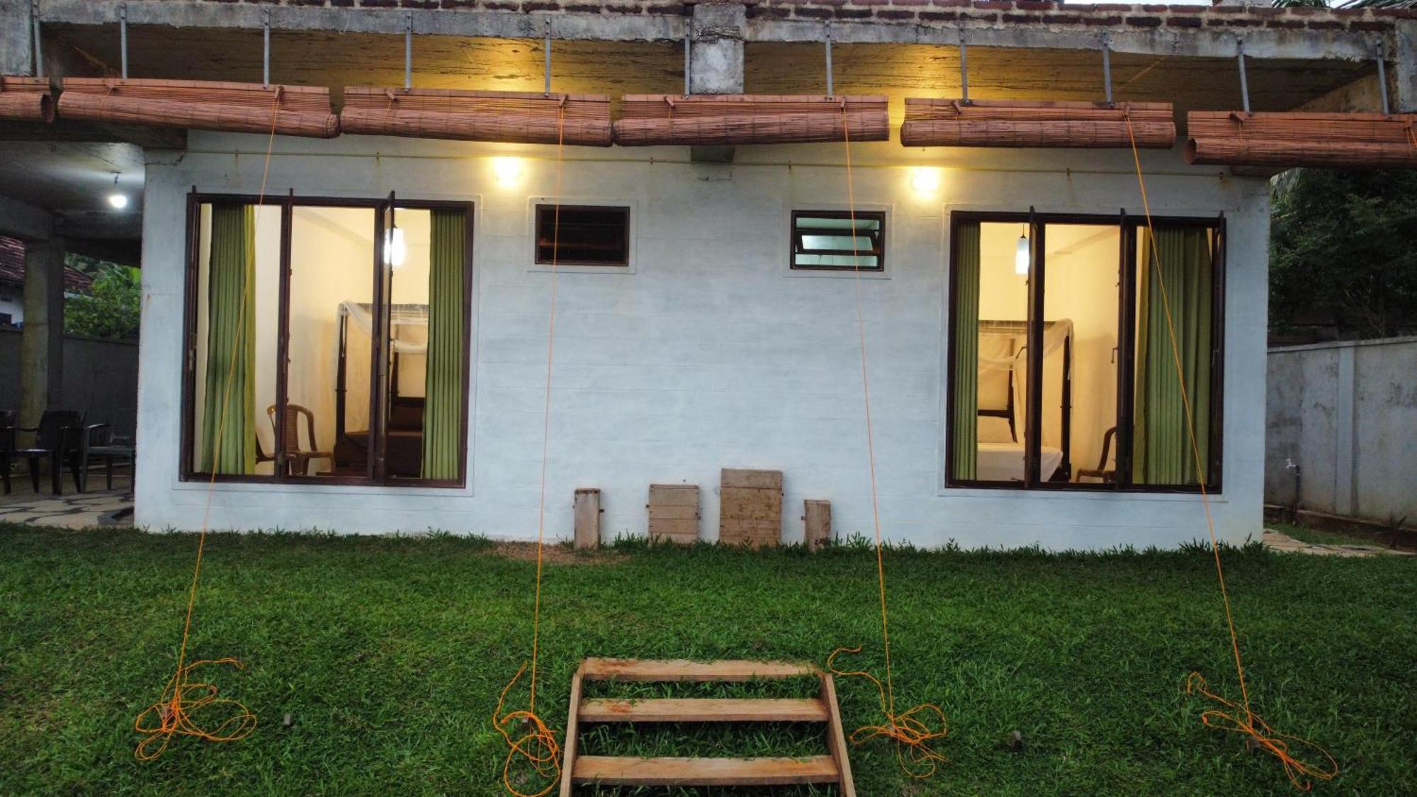 London Villa Secret Beach Mirissa Exterior photo